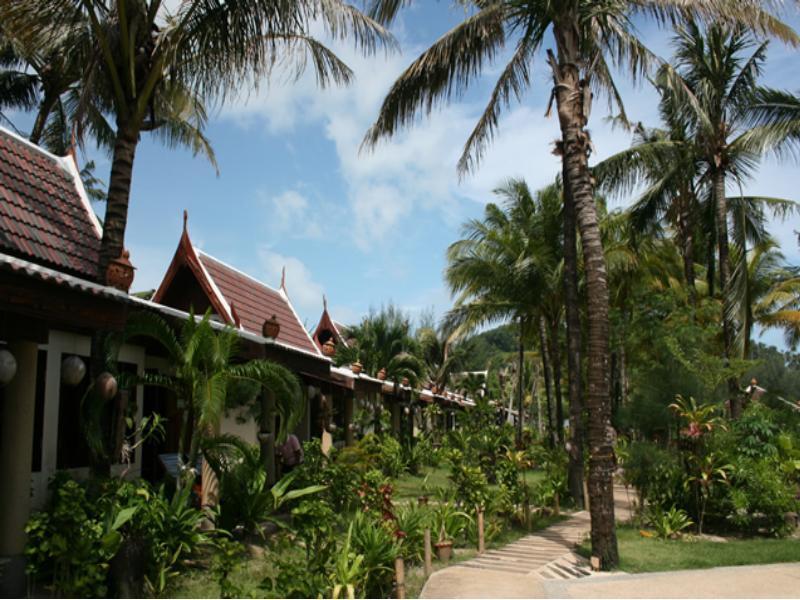 Andaman Bangtao Bay Resort Пхукет Экстерьер фото